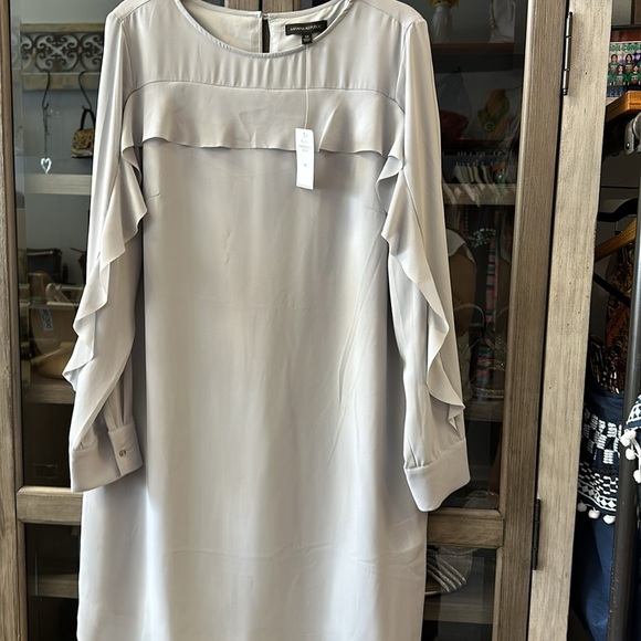 BANANA REPUBLIC NEW WITH TAGS GRAY RUFFLE LONG SLEEVE DRESS SIZE 14 - Picture 3 of 8